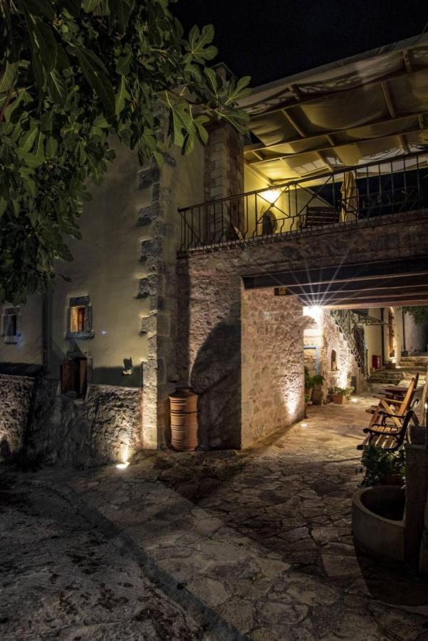 Stamatogiannis Traditional Apartments 칼리비아니 외부 사진